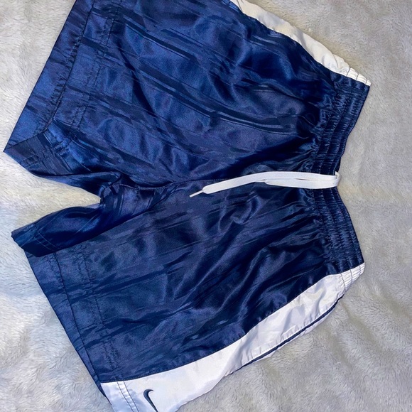 Vintage Nike boy shorts - Picture 1 of 2